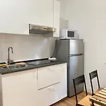 Lovely Home In Laterano